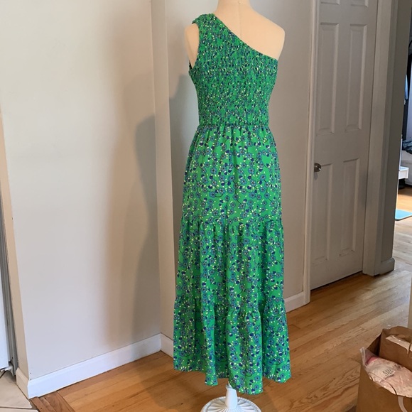 Green one shoulder maxi dress - never worn - Picture 2 of 2